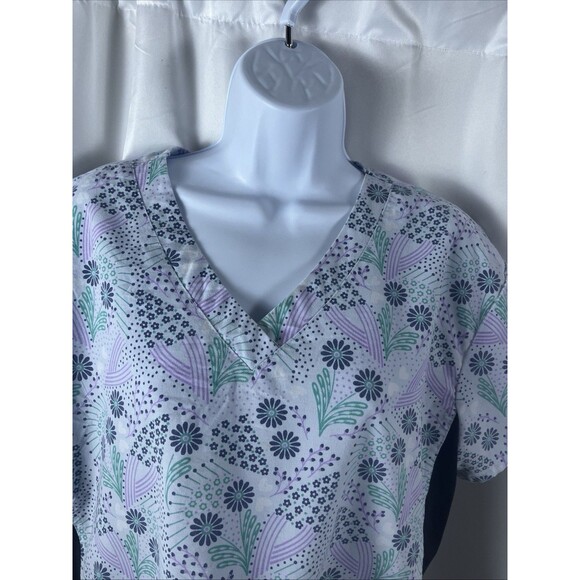 Green Town Uniform Women’s Scrub Size L Floral Abstract Cottage Hospital Nurse - Picture 6 of 10